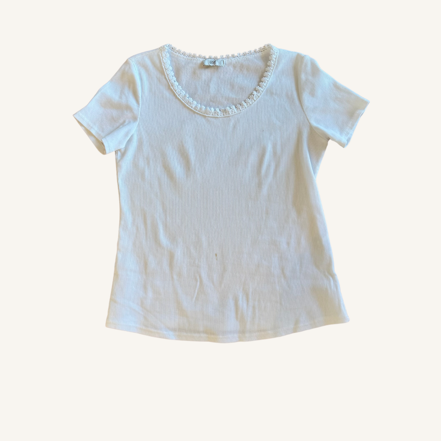 T-Shirt mit Rundhals & feiner Häkelspitze